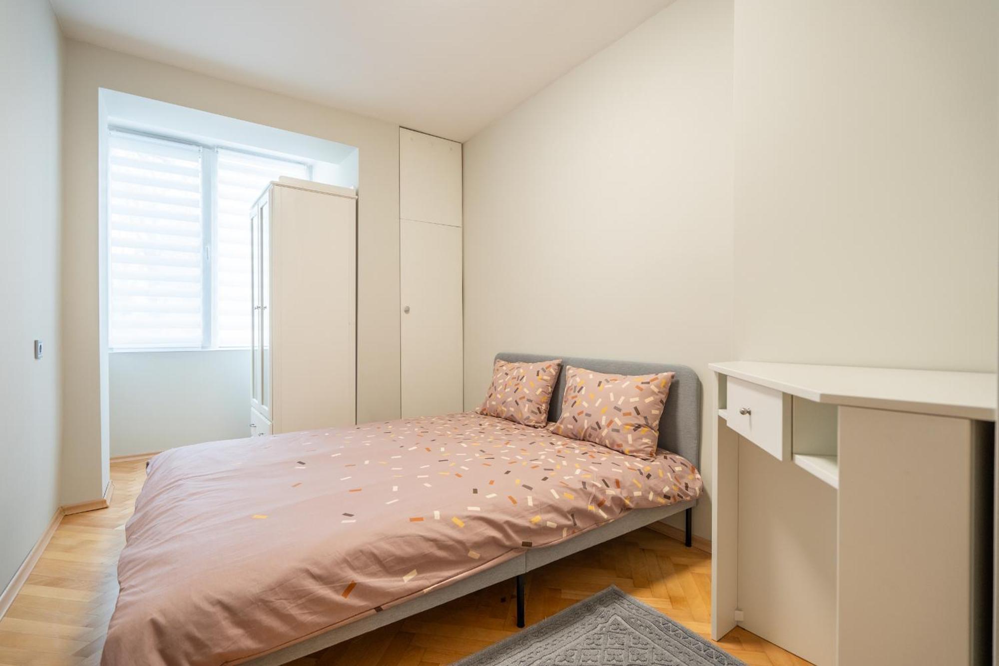 Pirotska 2-Bedroom 100M2 Apartment In Sofia Center Kültér fotó