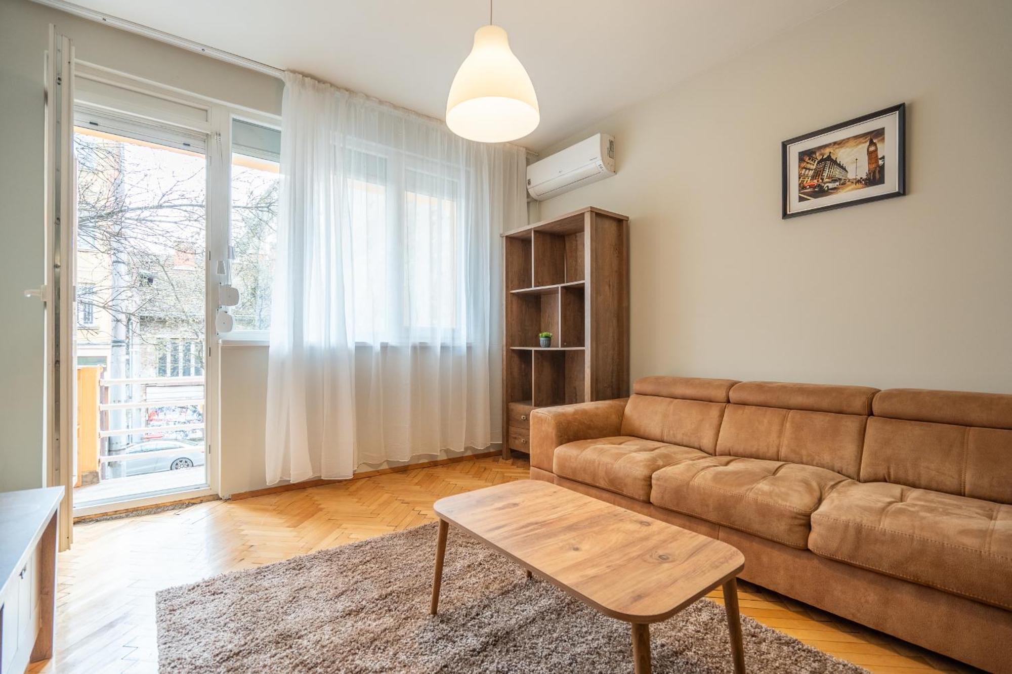Pirotska 2-Bedroom 100M2 Apartment In Sofia Center Kültér fotó