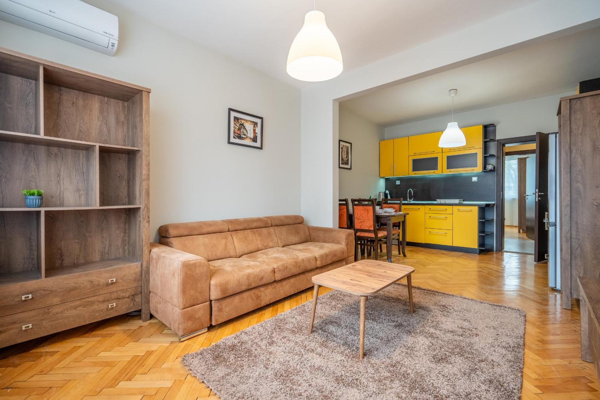 Pirotska 2-Bedroom 100M2 Apartment In Sofia Center Kültér fotó